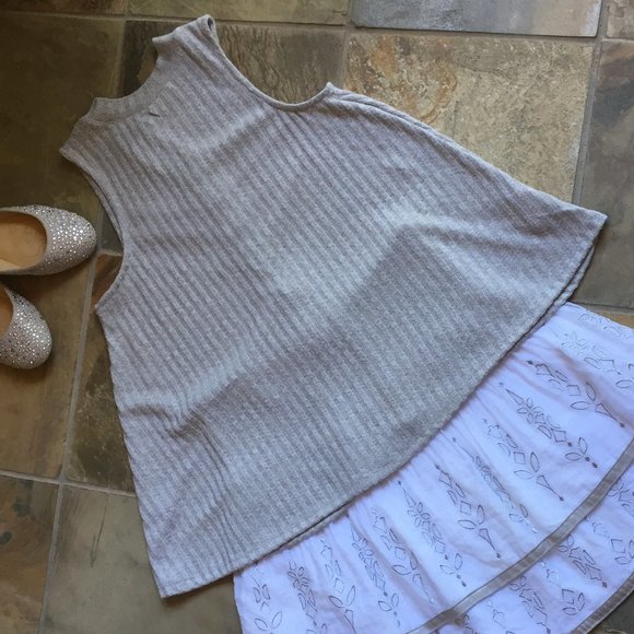 Altar’d State Lace-Up Tunic Top - NEW - Picture 5 of 16